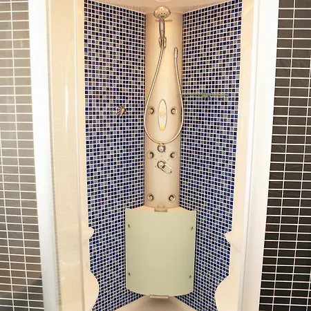 Haus Bernhard * 람자우 암 다흐스타인